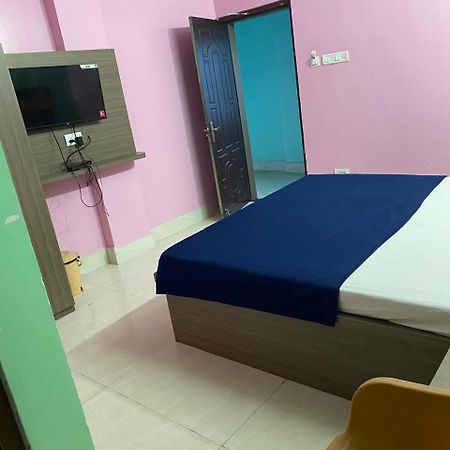 Nityananda Inn Puri Eksteriør billede